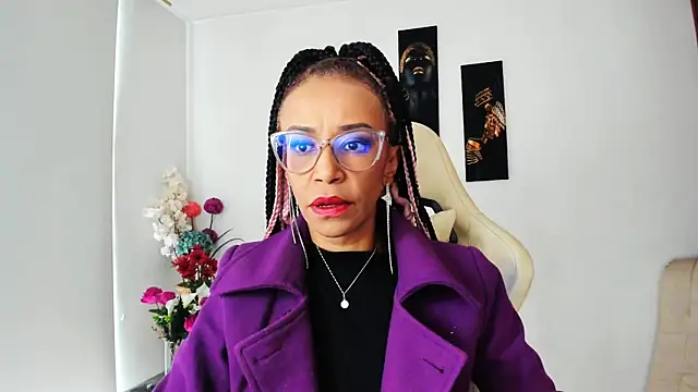 ScarlettMalbec online show from 02.15.25