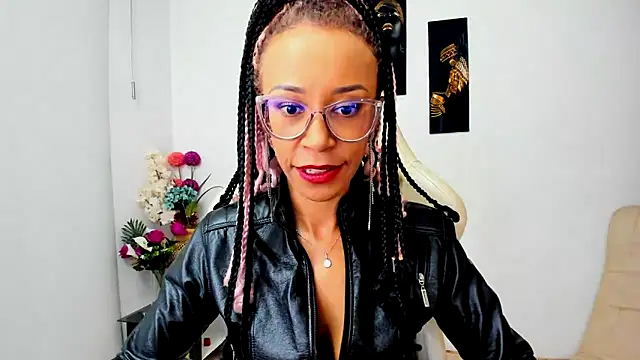 ScarlettMalbec online show from 03.04.25