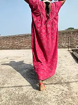 COUPLLE VILLAGE online show from 02.23.25