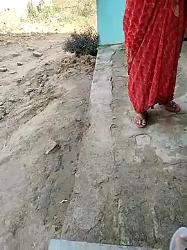 COUPLLE VILLAGE online show from 03.04.25