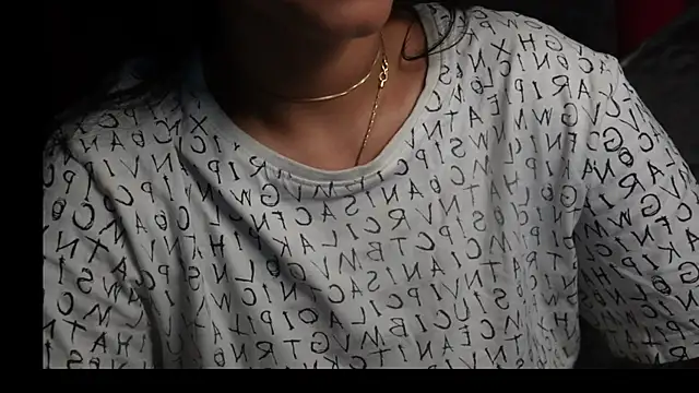 Snapshot of -AyeshaSinghania- chatting on 03.22.25 -AyeshaSinghania- online show from 03.22.25
