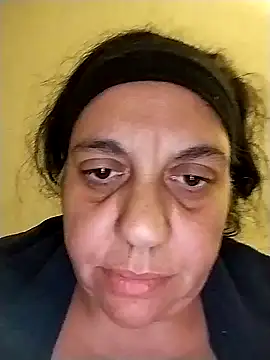 Snapshot of BustyBabyOfficial chatting on 12.15.24 BustyBabyOfficial online show from 12.15.24