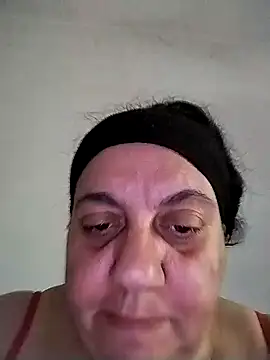 Snapshot of BustyBabyOfficial chatting on 02.04.25 BustyBabyOfficial online show from 02.04.25