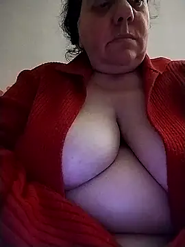 Snapshot of BustyBabyOfficial chatting on 02.13.25 BustyBabyOfficial online show from 02.13.25