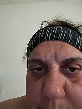 Snapshot of BustyBabyOfficial chatting on 09.17.25 BustyBabyOfficial online show from 09.17.25