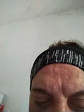 Snapshot of BustyBabyOfficial chatting on 09.20.25 BustyBabyOfficial online show from 09.20.25