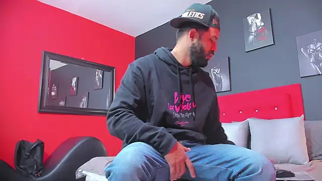 Thiagogomez online show from 03.14.25