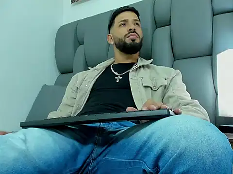 Thiagogomez online show from 03.13.26