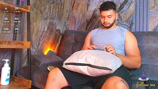 Andrew Brown online show from 02.12.25