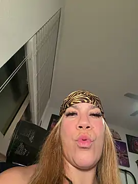 Snapshot of Bigbuttbrooklynn chatting on 02.13.26 Bigbuttbrooklynn online show from 02.13.26