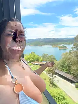 Snapshot of Bigbuttbrooklynn chatting on 02.19.26 Bigbuttbrooklynn online show from 02.19.26