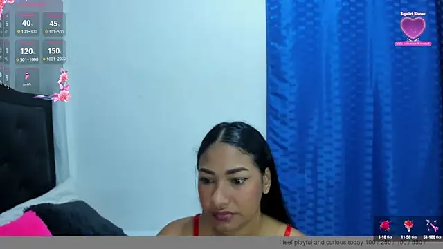 Snapshot of ariana19x chatting on 10.06.25 ariana19x online show from 10.06.25