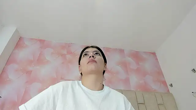 aida rose  online show from 03.22.26