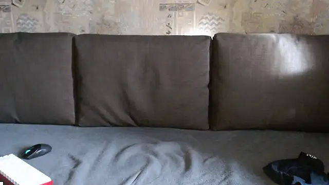 Student Oliver online show from 03.08.26