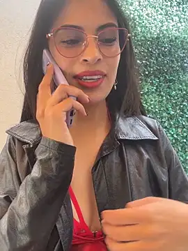 Astrid-- online show from 04.24.26