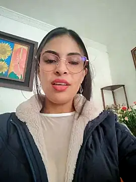 Snapshot of Astrid-- chatting on 05.12.26 Astrid-- online show from 05.12.26