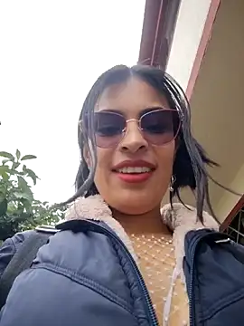 Snapshot of Astrid-- chatting on 05.29.26 Astrid-- online show from 05.29.26
