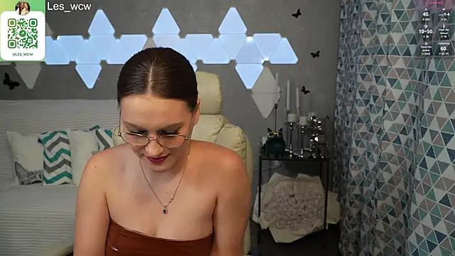 HarleyDeess online show from 02.02.25