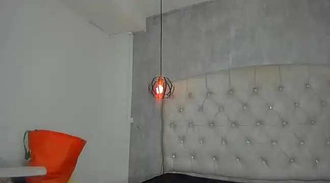 Snapshot of Alice_Laurentt chatting on 03.03.25 Alice Laurentt online show from 03.03.25