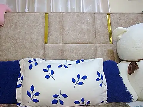 sexy smiley online show from 01.29.25