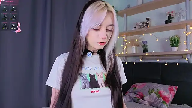 TristaRoht online show from 03.13.26