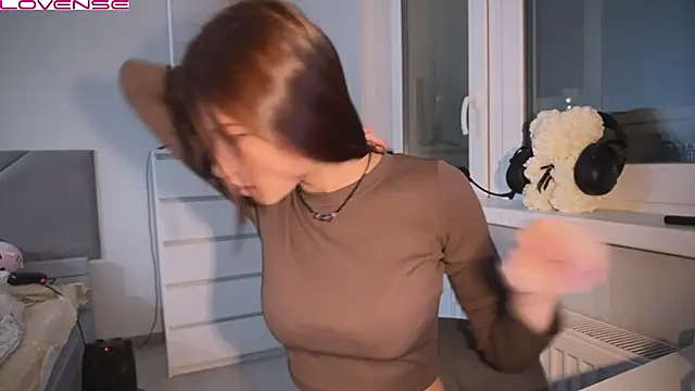 Snapshot of YourOblivion chatting on 02.19.25 YourOblivion online show from 02.19.25