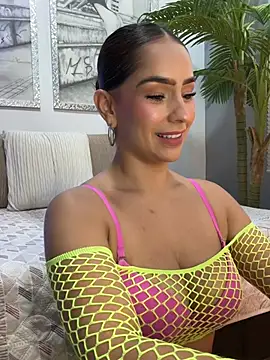 Mau White online show from 02.10.26