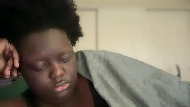 Snapshot of Yagurl__west chatting on 02.05.25 Yagurl west online show from 02.05.25