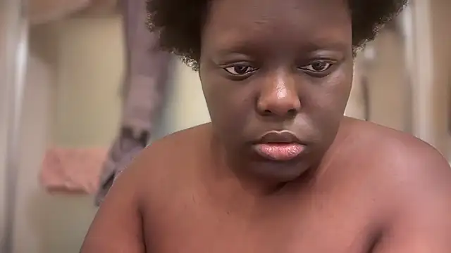 Snapshot of Yagurl__west chatting on 02.09.25 Yagurl west online show from 02.09.25