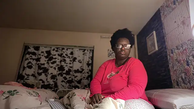 Snapshot of Yagurl__west chatting on 01.07.26 Yagurl west online show from 01.07.26