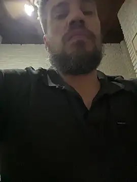 Snapshot of SrMonopolio chatting on 02.21.25 SrMonopolio online show from 02.21.25