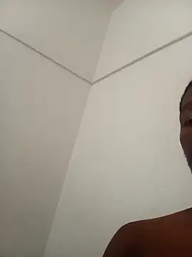 Vuyokaki online show from 02.04.26