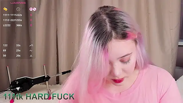 Snapshot of __KawaiiYuki__ chatting on 01.03.25 KawaiiYuki online show from 01.03.25