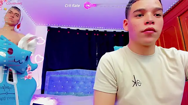 Snapshot of jake_and_joaquin chatting on 12.31.24 jake and joaquin online show from 12.31.24