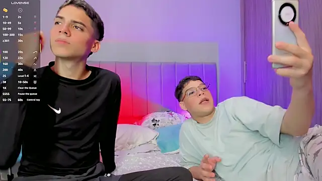 Snapshot of jake_and_joaquin chatting on 03.16.25 jake and joaquin online show from 03.16.25