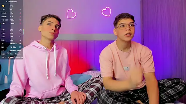 Snapshot of jake_and_joaquin chatting on 03.17.25 jake and joaquin online show from 03.17.25