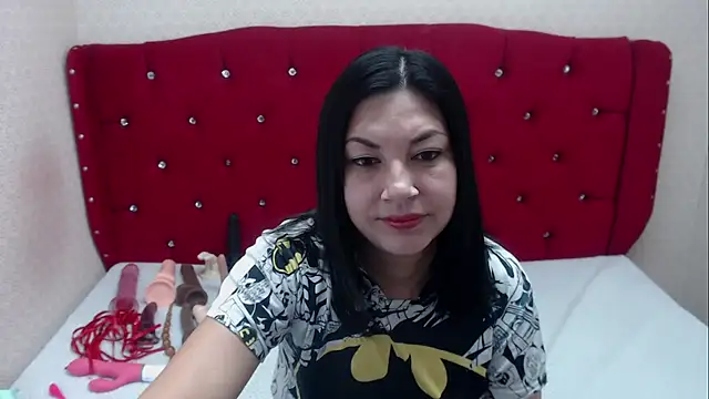 Snapshot of AdaFawxx chatting on 09.19.25 AdaFawxx online show from 09.19.25
