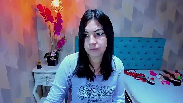 AdaFawxx online show from 02.06.26