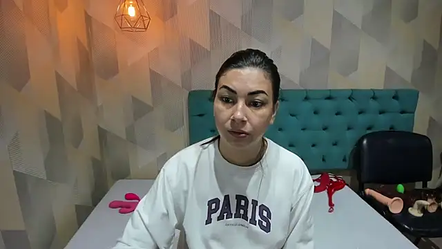 AdaFawxx online show from 03.30.26