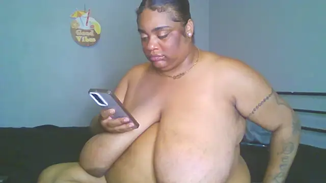 Snapshot of NaughtyHottieBBW chatting on 07.08.26 NaughtyHottieBBW online show from 07.08.26