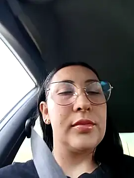 Snapshot of my-kitty chatting on 11.06.25 my-kitty online show from 11.06.25