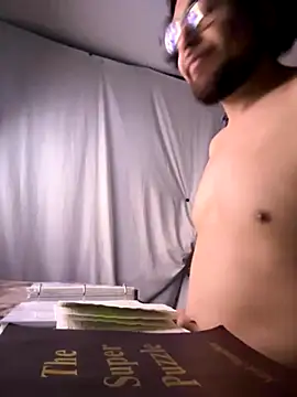 Snapshot of SideGhost chatting on 10.05.25 SideGhost online show from 10.05.25