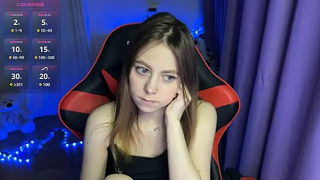 Snapshot of Natural_babe666 chatting on 03.13.25 Natural babe666 online show from 03.13.25