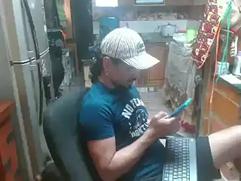 Snapshot of Dr_Pocholate84 chatting on 01.16.25 Dr Pocholate84 online show from 01.16.25