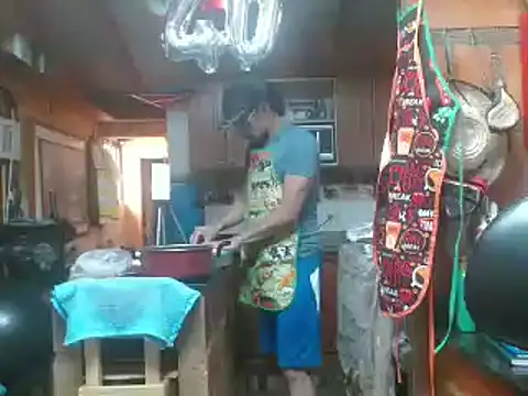 Snapshot of Dr_Pocholate84 chatting on 01.26.25 Dr Pocholate84 online show from 01.26.25