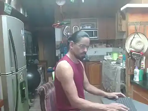 Snapshot of Dr_Pocholate84 chatting on 01.30.25 Dr Pocholate84 online show from 01.30.25