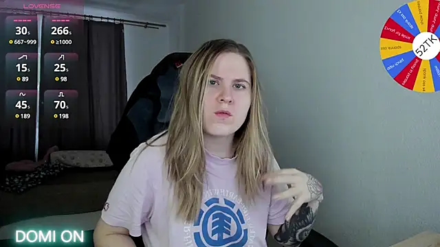 Olivia Munk online show from 02.03.25