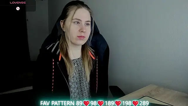 Olivia Munk online show from 03.01.25