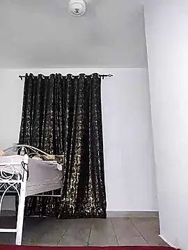 Kamdollie online show from 03.04.25