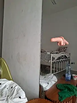 Kamdollie online show from 10.04.25